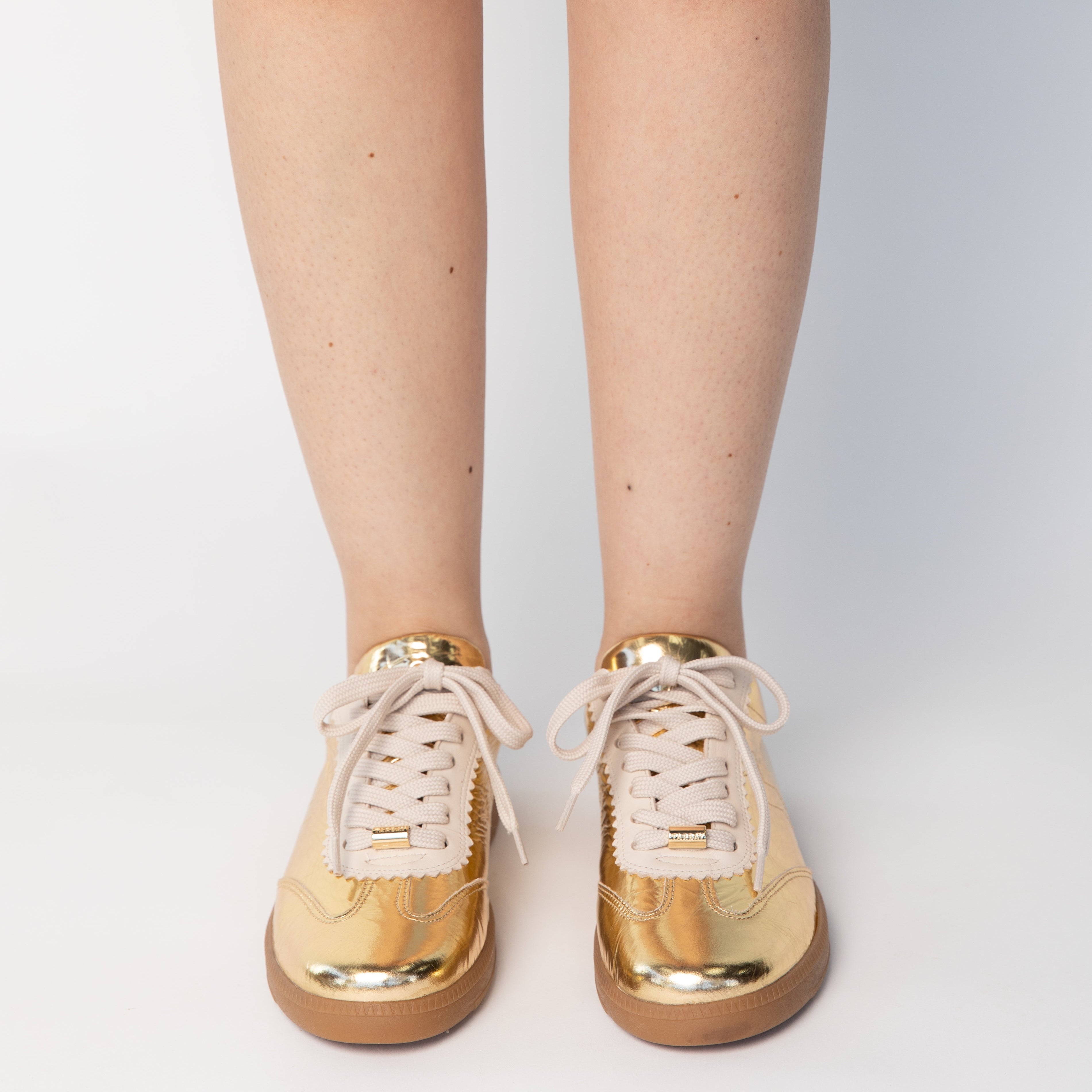 Connie Sneakers - Gold