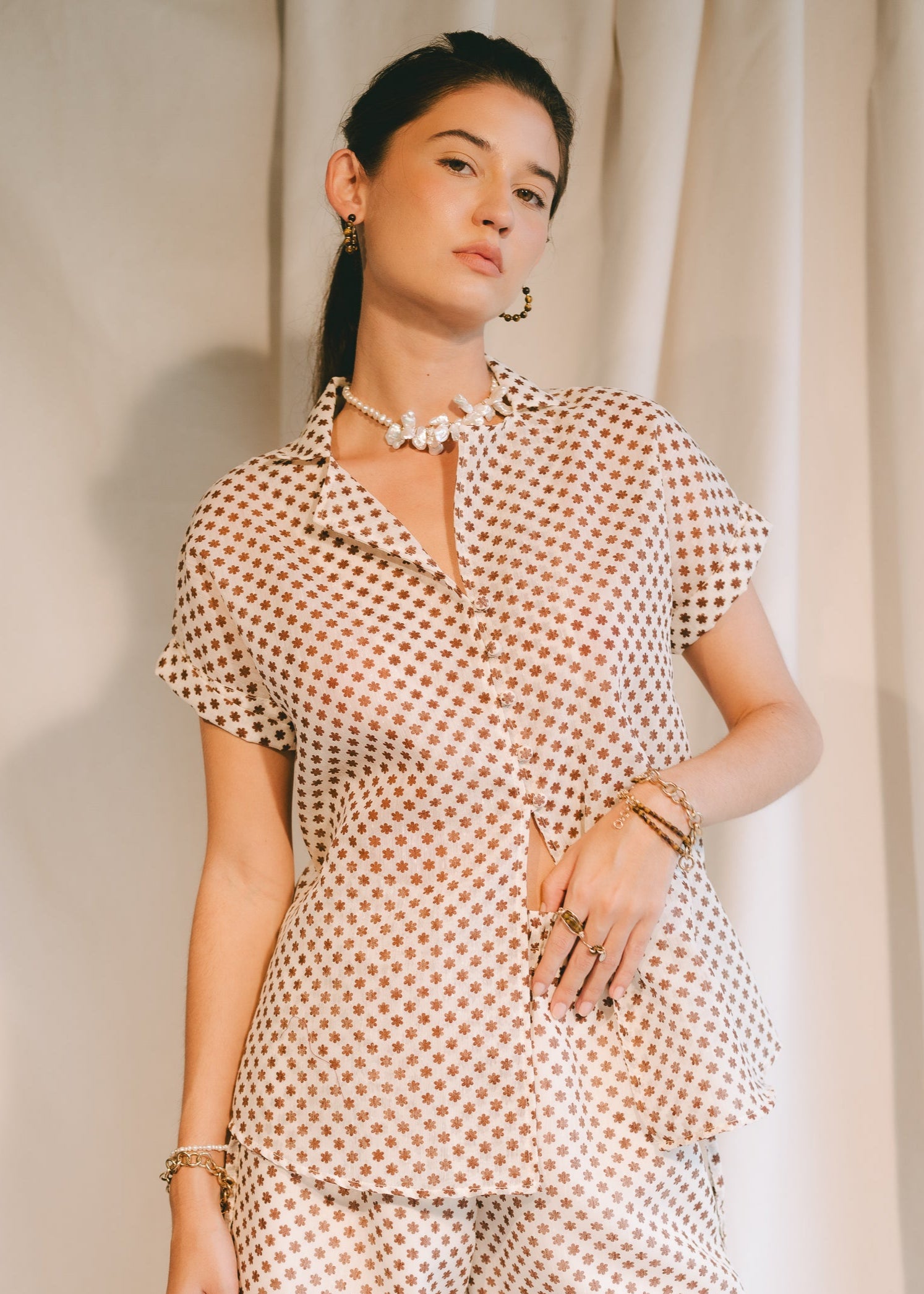 Lorenza Top - White & Tan Blossom Print