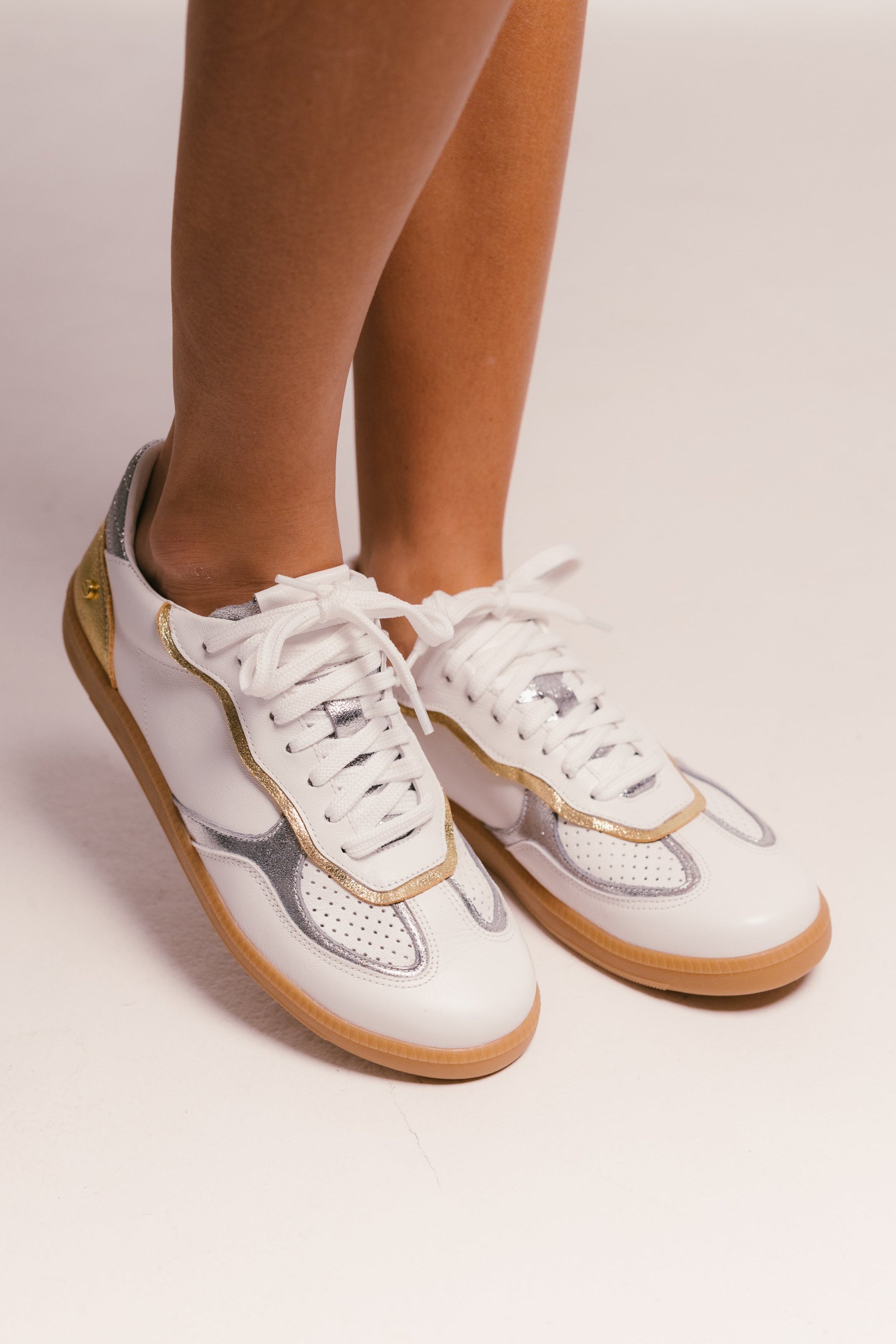 Naia Sneakers - White Flats TARBAY