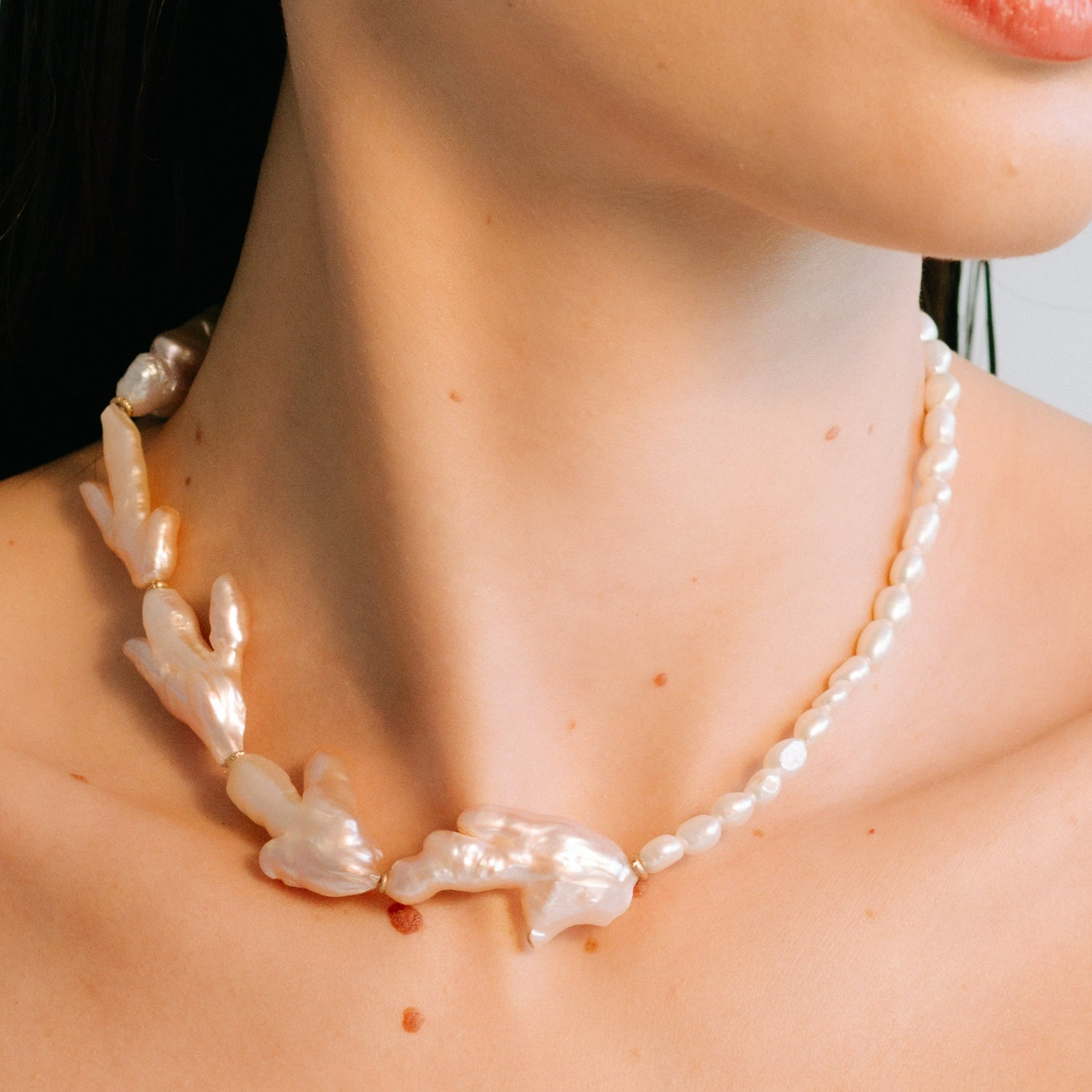 Moss Necklace #1 - Salmon Pearl Necklaces TARBAY