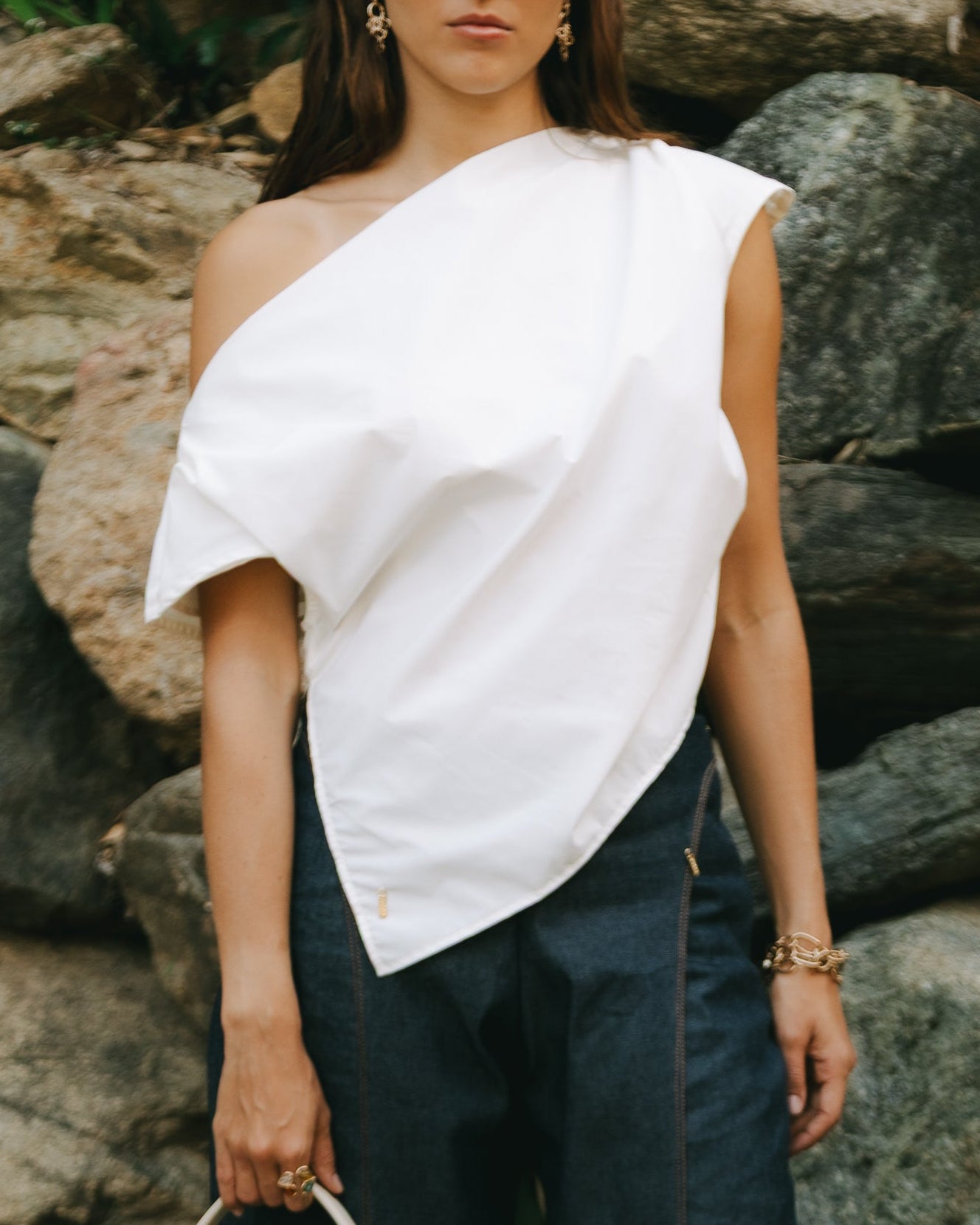Aimutu Top - White Tops TARBAY