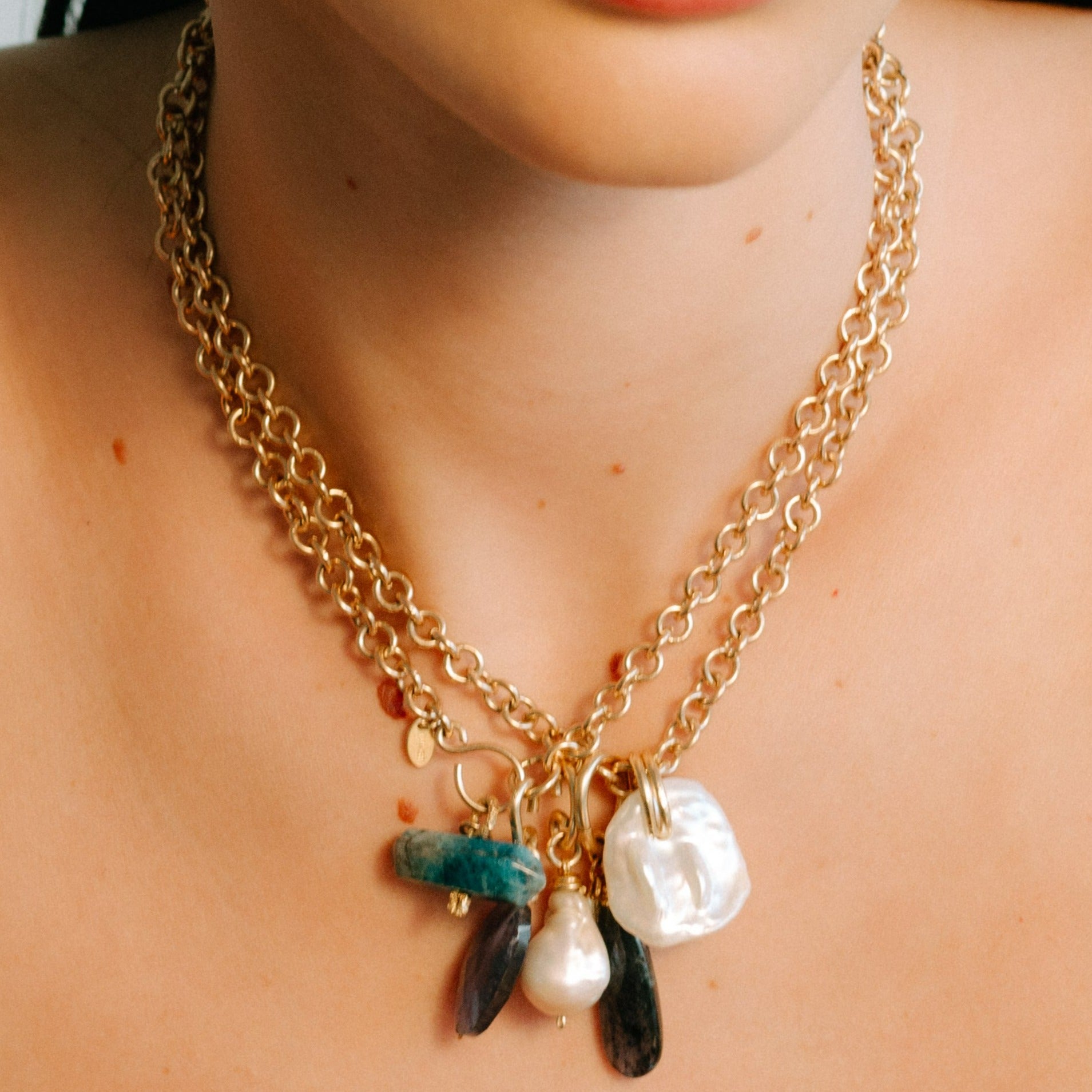 Gema Pendant (30mm)- Kyanite Pendants TARBAY