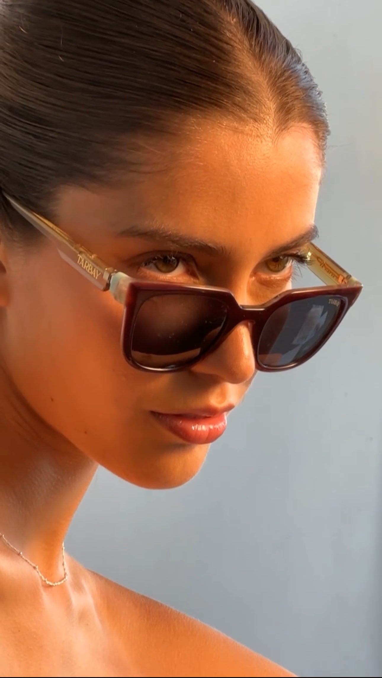 Parasol #6 - Burgundy SunGlasses TARBAY