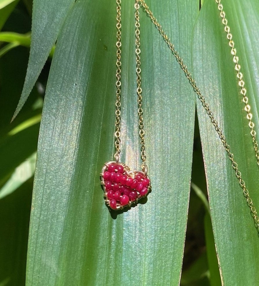 Necklace Corazón - Ruby (12mm) Necklaces TARBAY   