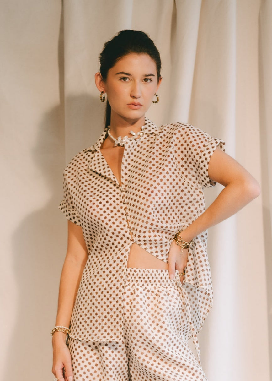 Lorenza Top - White & Tan Blossom Print