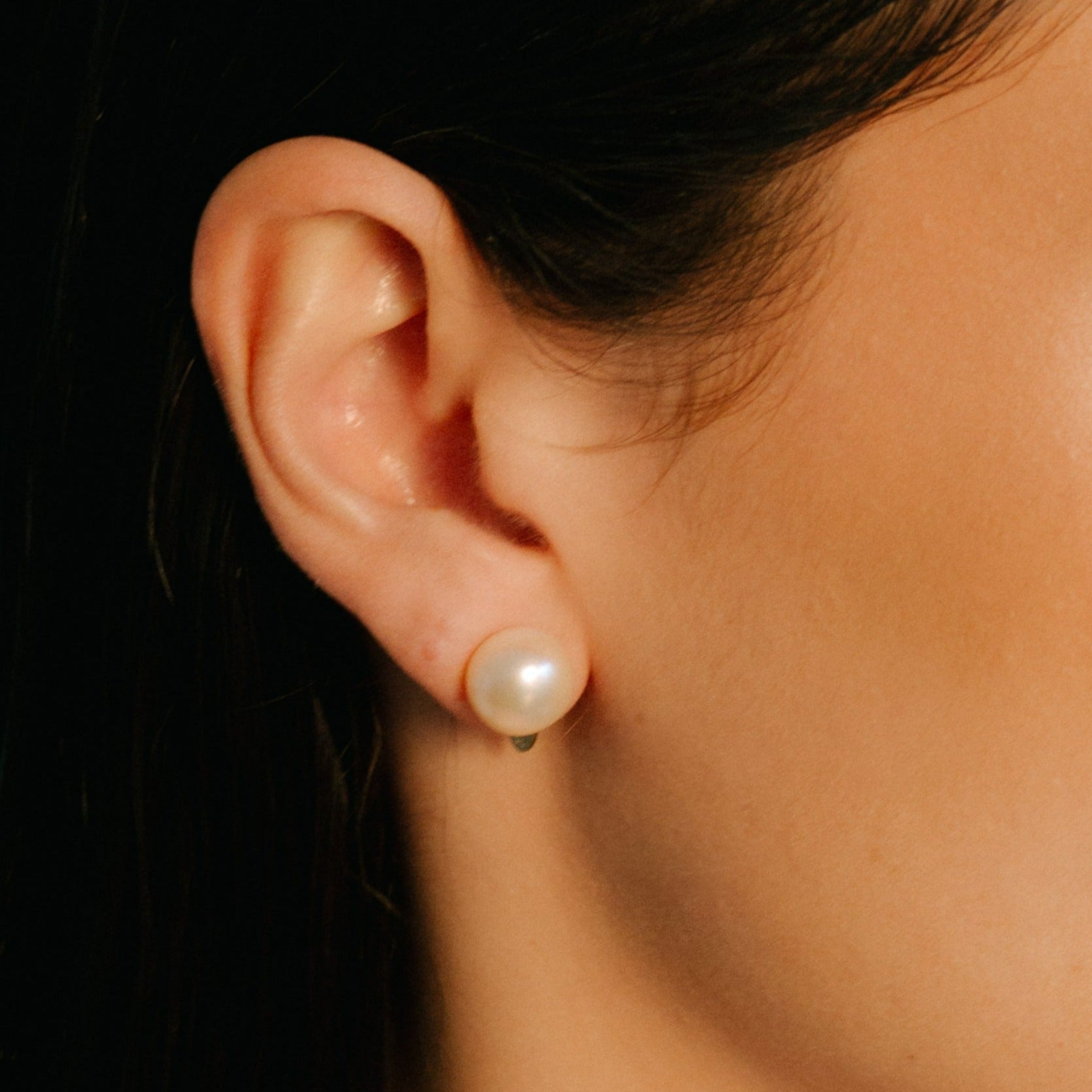 Classic Half-Round Pearl Earrings (11-12mm) - White Pearl Earrings TARBAY   