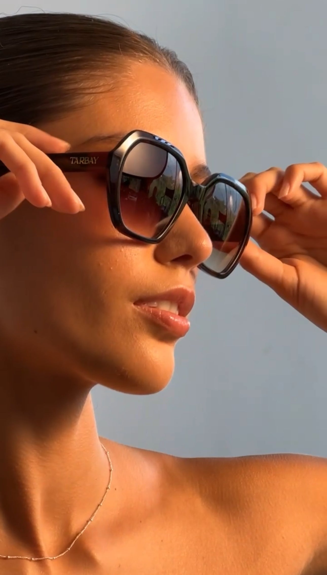 Parasol #8 - Burgundy SunGlasses TARBAY