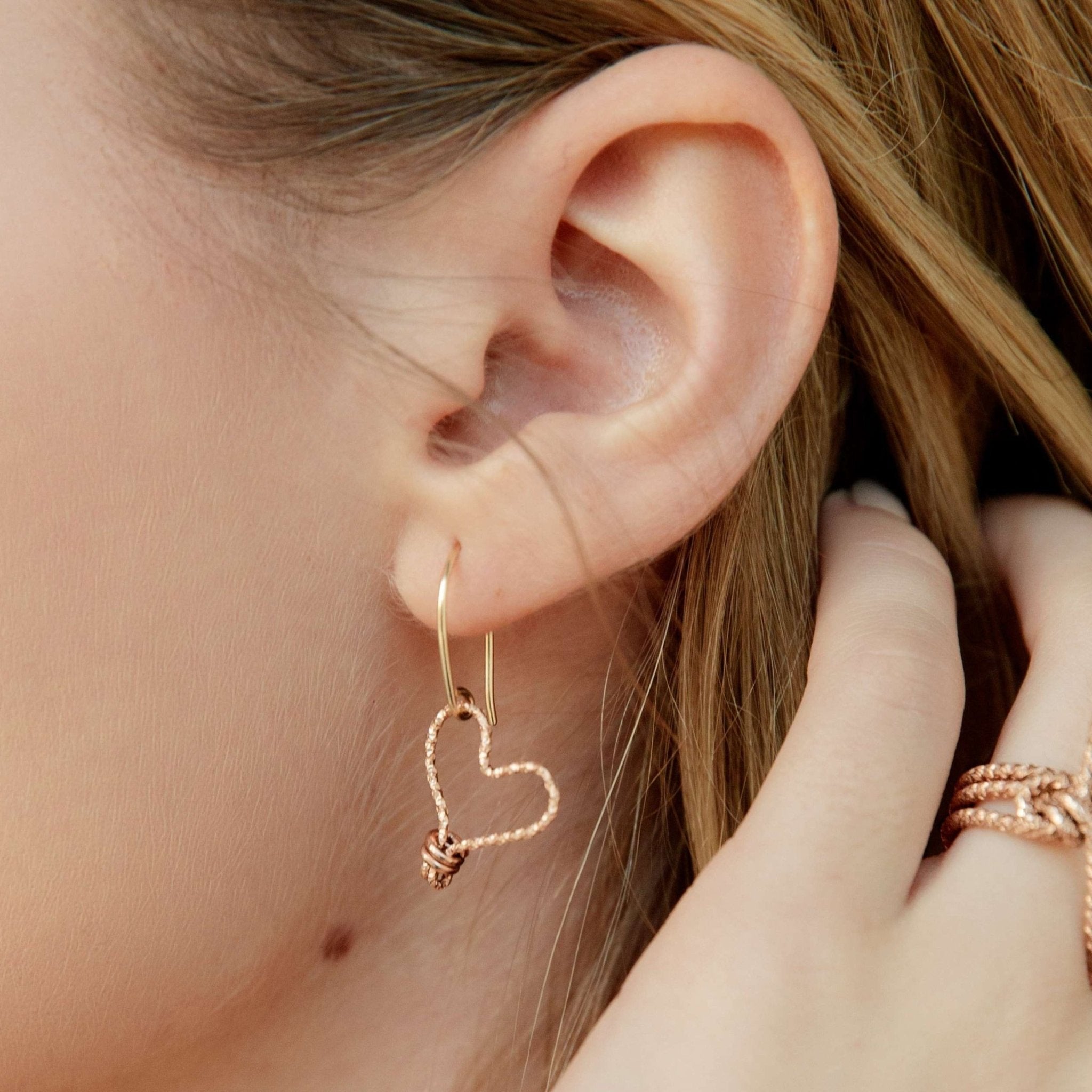 Corazon Julieta Dangle Earrings (14-16mm) - Rose Gold Earrings TARBAY   