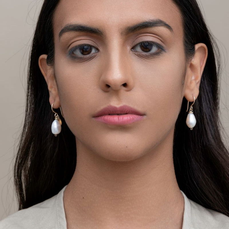 Susan Dangle Earrings (35mm) - Pearl Earrings TARBAY   