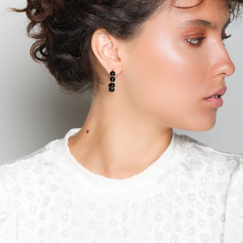 Acerola Hoop Earrings (25mm) - Black Onyx Earrings TARBAY   