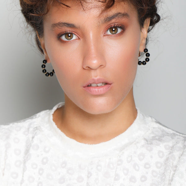 Acerola Hoop Earrings (25mm) - Black Onyx Earrings TARBAY   