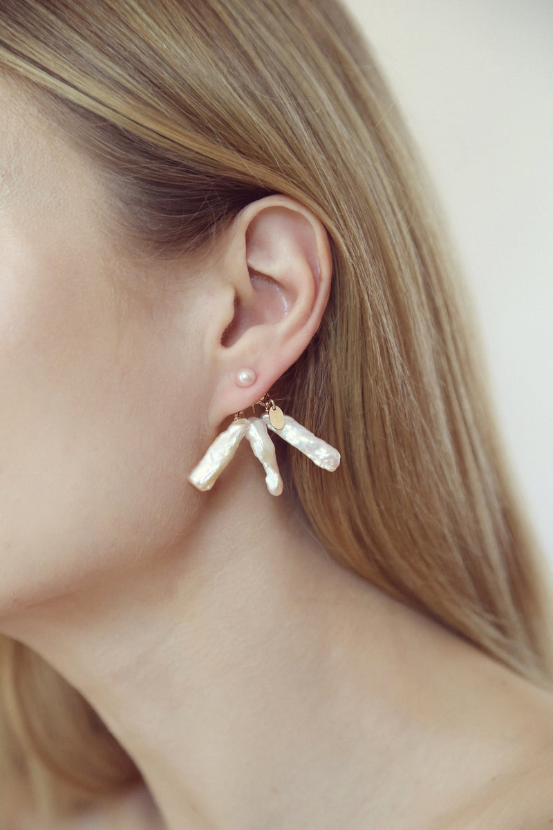 Estela Dangle Earrings (35mm) - Pearl Earrings TARBAY   