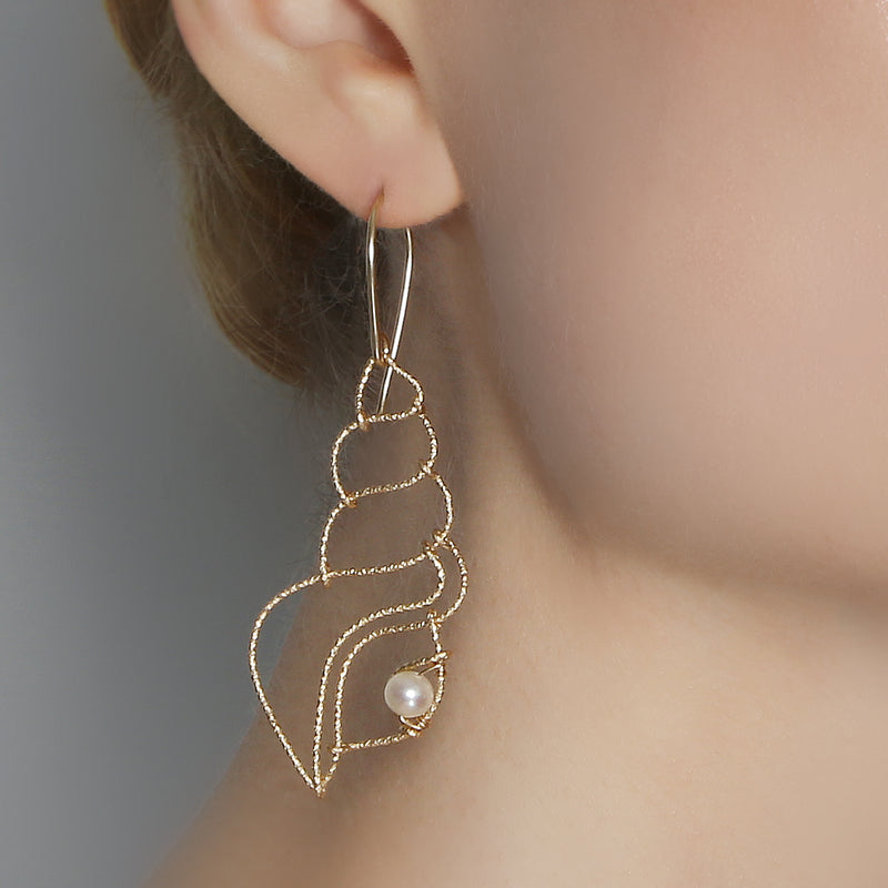 Alvania Dangle Earrings - Pearl Earrings TARBAY   